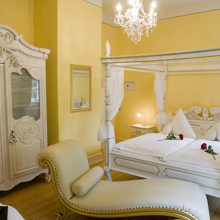 Schlosshotelgedern Extérieur photo