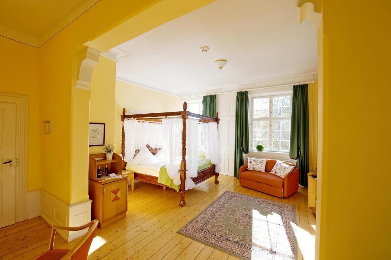 Schlosshotelgedern Extérieur photo