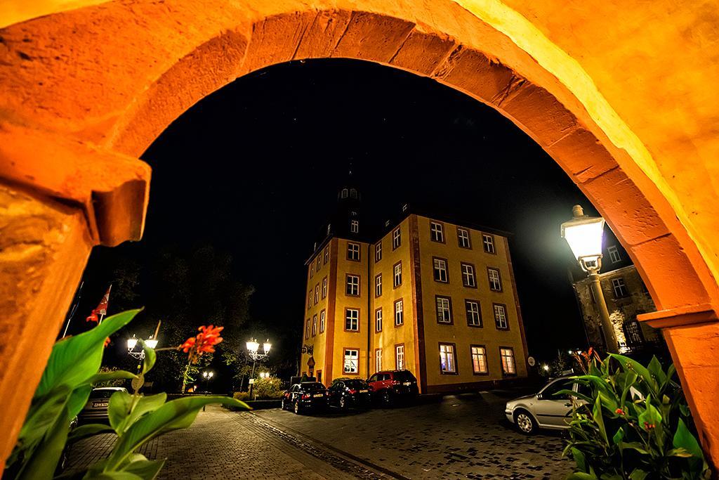 Schlosshotelgedern Extérieur photo