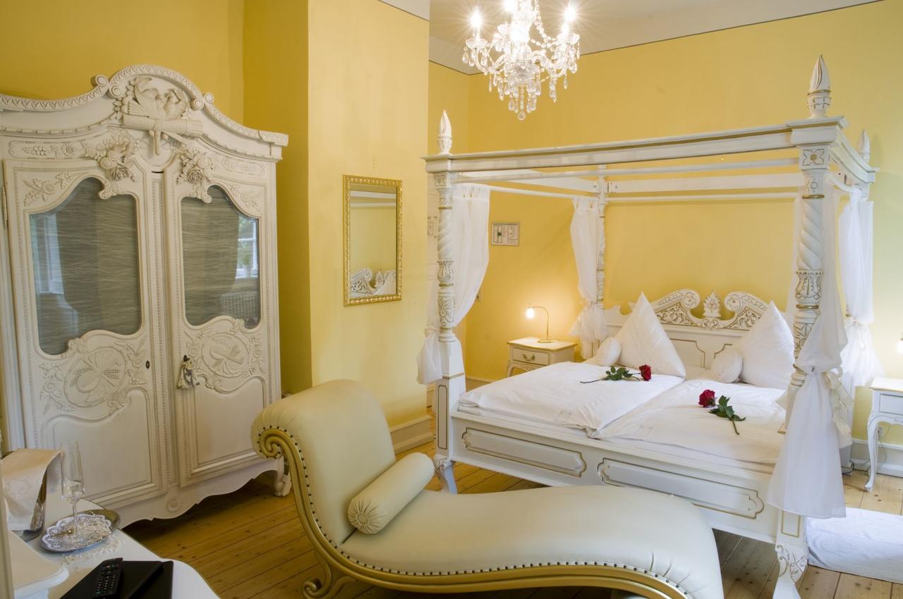 Schlosshotelgedern Extérieur photo