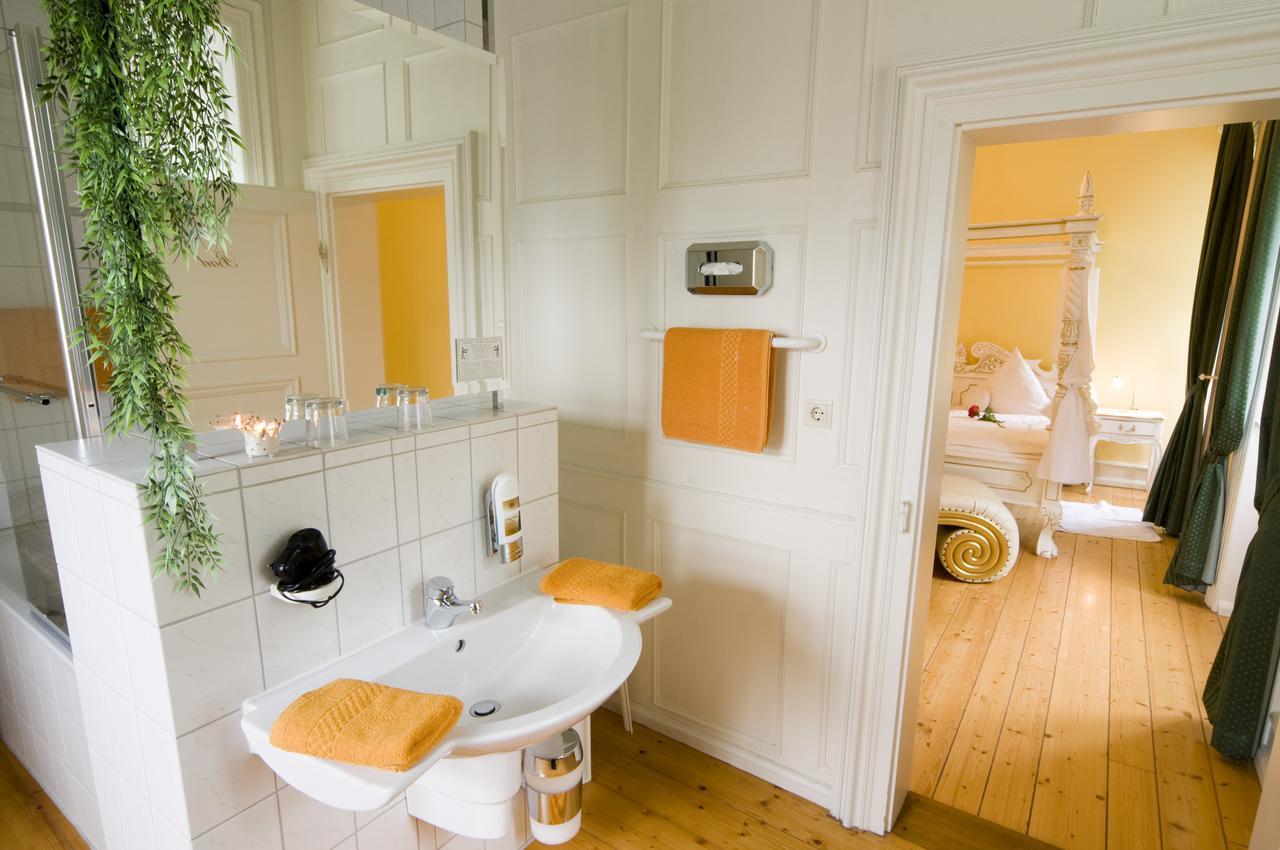 Schlosshotelgedern Extérieur photo