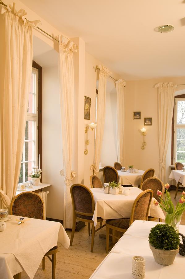 Schlosshotelgedern Extérieur photo